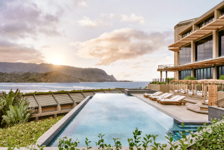 Hanalei Bay main pool